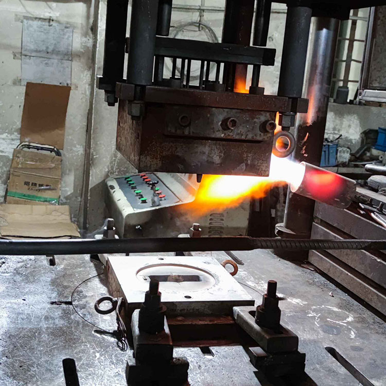 Hvordan kan lavtrykksstøping levere sterkere, mer pålitelige aluminiumskomponenter